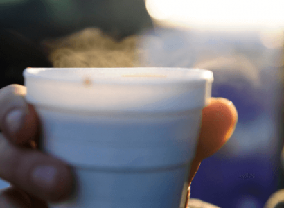 Girl scalded by hot chocolate on Ryanair flight settles claim for €150,000 | Secret Flying