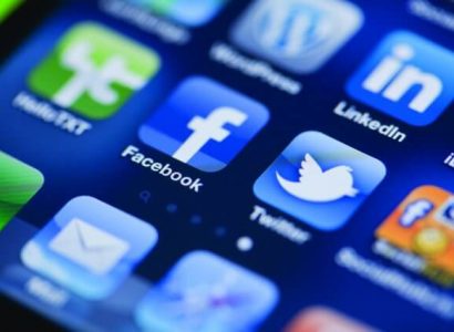 US visa applicants now required to share social media accounts | Secret Flying
