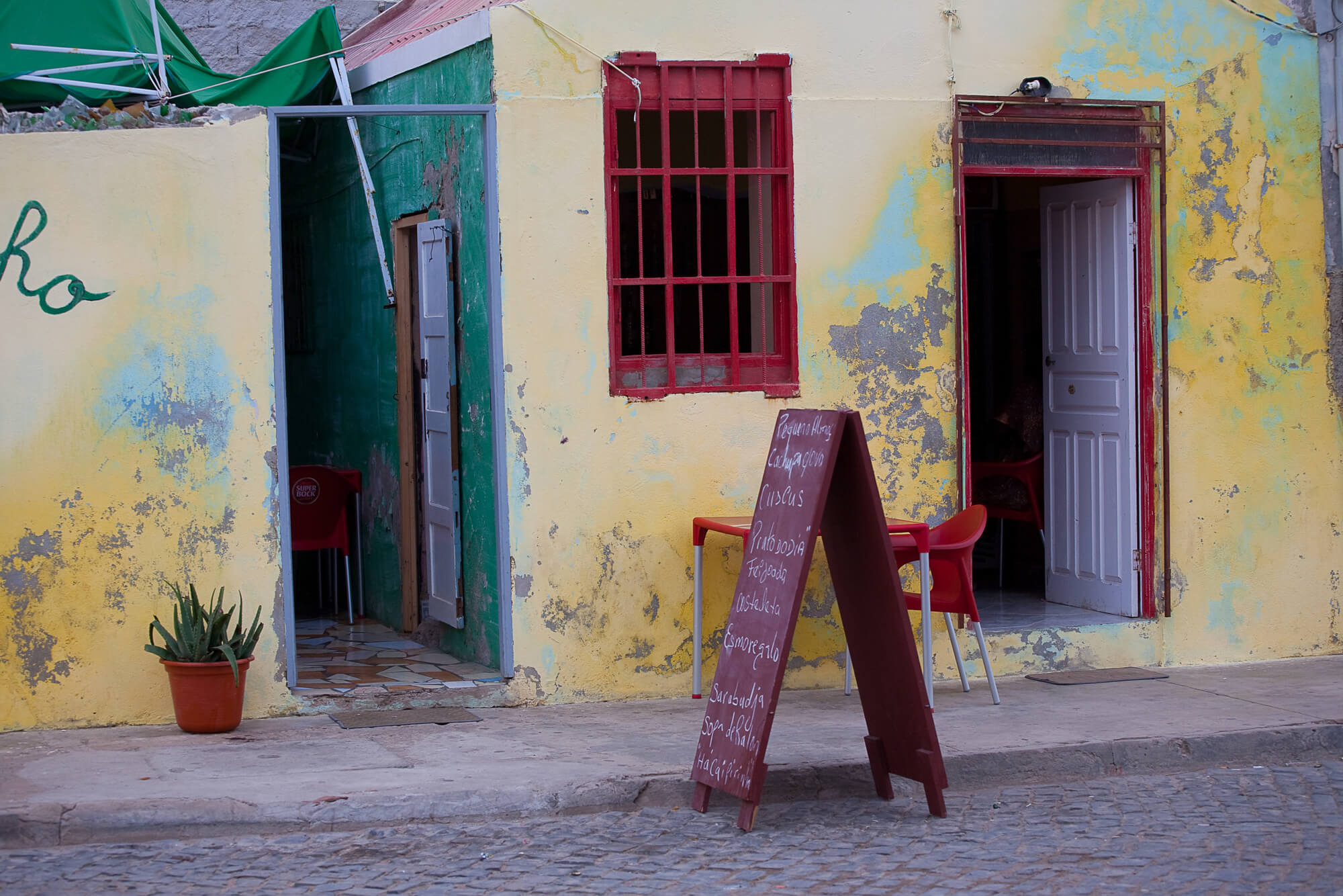 Luxembourg to Sal, Cape Verde for only €200 roundtrip (Mar-Jul dates)