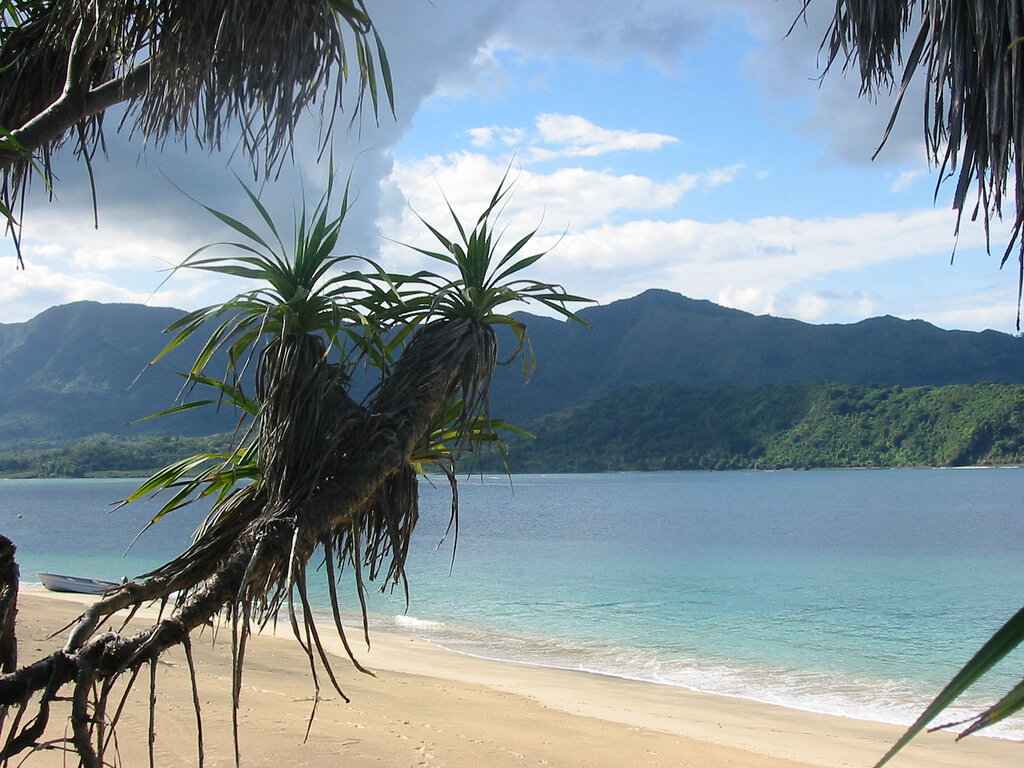European cities to the Comoros Islands from only €427 roundtrip (Mar-Jun dates)