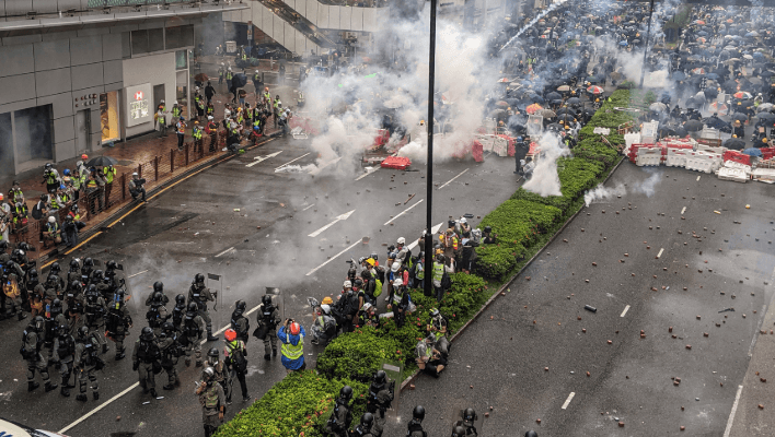 Hong Kong’s tourism plunges 40% as protests continue | Secret Flying Hong Kong’s tourism plunges 40% as protests continue | Secret Flying