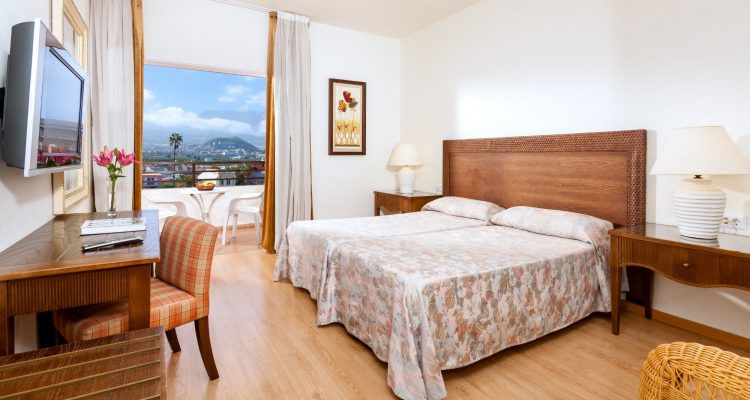 Cheap hotel deals in Tenerife, Canaray Islands | Secret Flying