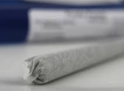 VIDEO: Emergency landing after man smokes cannabis on American Airlines flight | Secret Flying