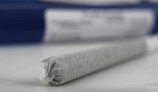 VIDEO: Emergency landing after man smokes cannabis on American Airlines flight | Secret Flying VIDEO: Emergency landing after man smokes cannabis on American Airlines flight | Secret Flying
