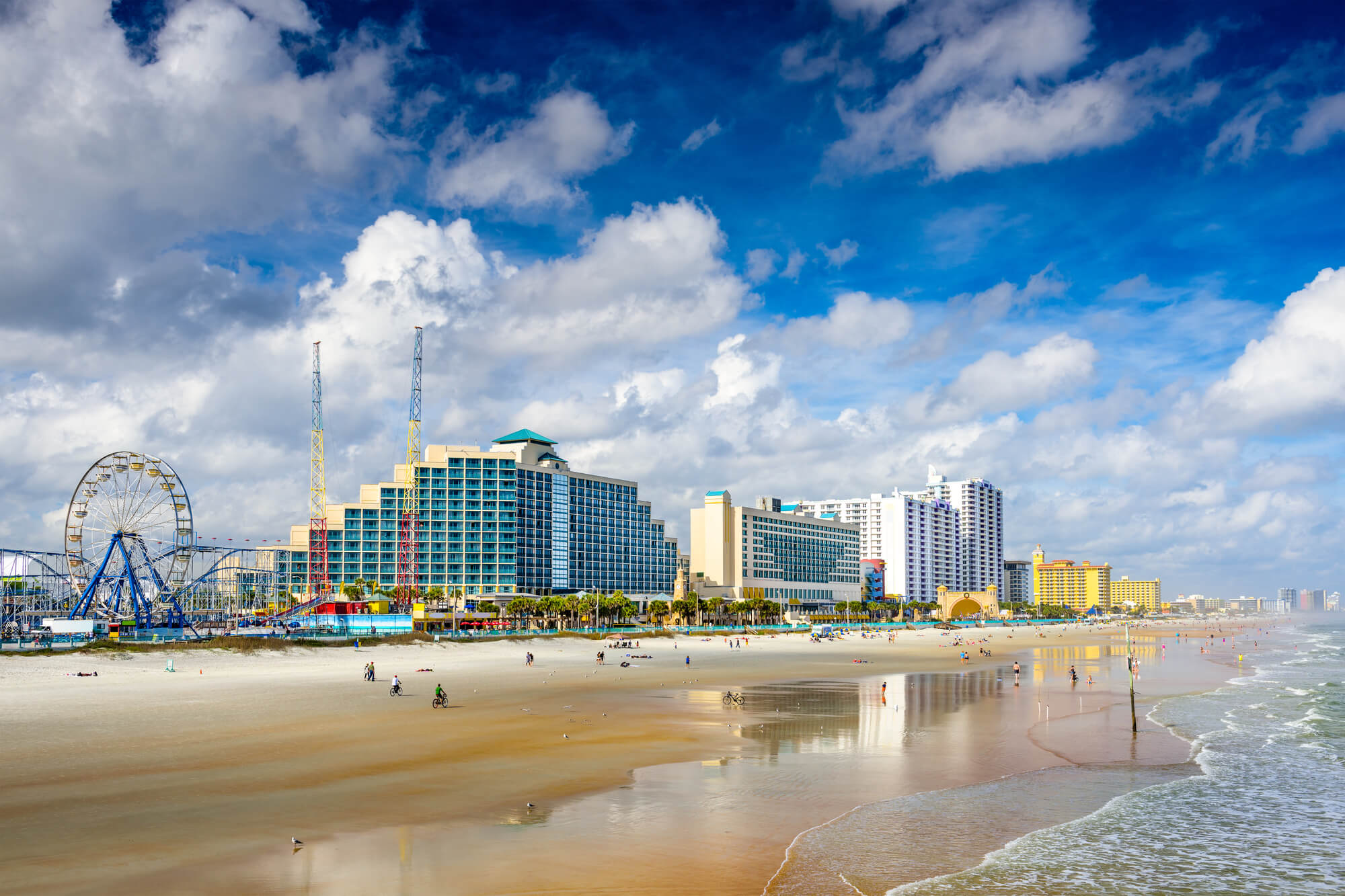 Los Angeles to Daytona Beach, Florida (& vice versa) for only $154 roundtrip (Sep-Jan dates)