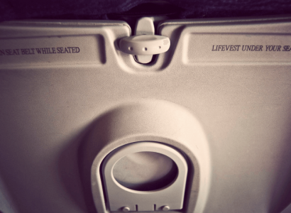 Jetstar passengers disgusted as family use seat as baby change table | Secret Flying