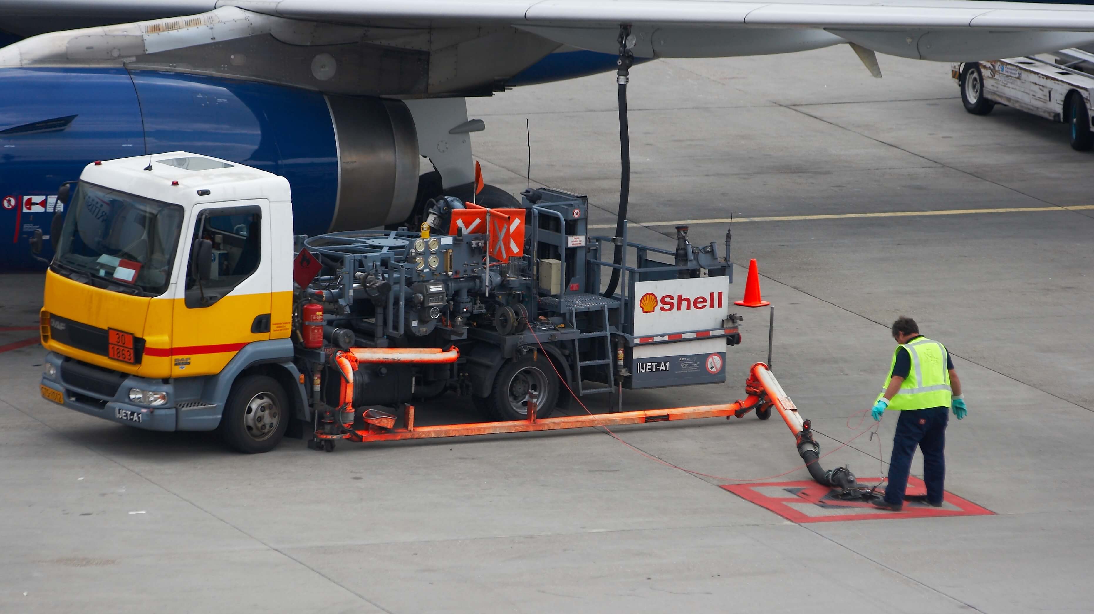 BA accused of emitting 18,000 tonnes of extra CO2 each year to save money