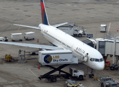 Airline catering workers plan protests at major US airports over Thanksgiving weekend | Secret Flying