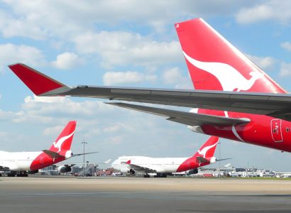 Qantas boss says only passengers with Covid vaccine can fly | Secret Flying