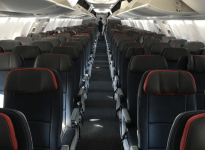 Woman involved in reclining seat incident threatens to sue American Airlines | Secret Flying
