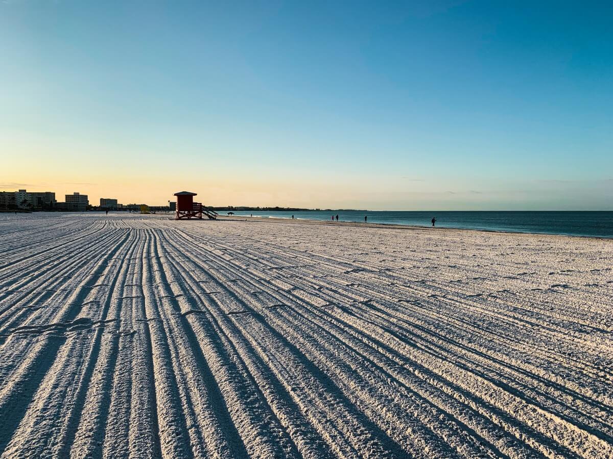 Portland, Oregon to Sarasota, Florida (& vice versa) for only $231 roundtrip