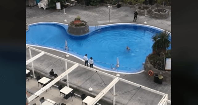 VIDEO: British woman dragged out of Tenerife hotel pool and arrested for refusing to quarantine | Secret Flying VIDEO: British woman dragged out of Tenerife hotel pool and arrested for refusing to quarantine | Secret Flying