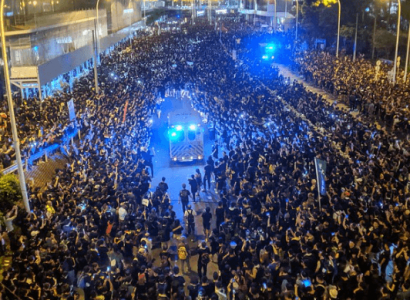 UK promises Hong Kongers path to British citizenship if China imposes new security laws | Secret Flying