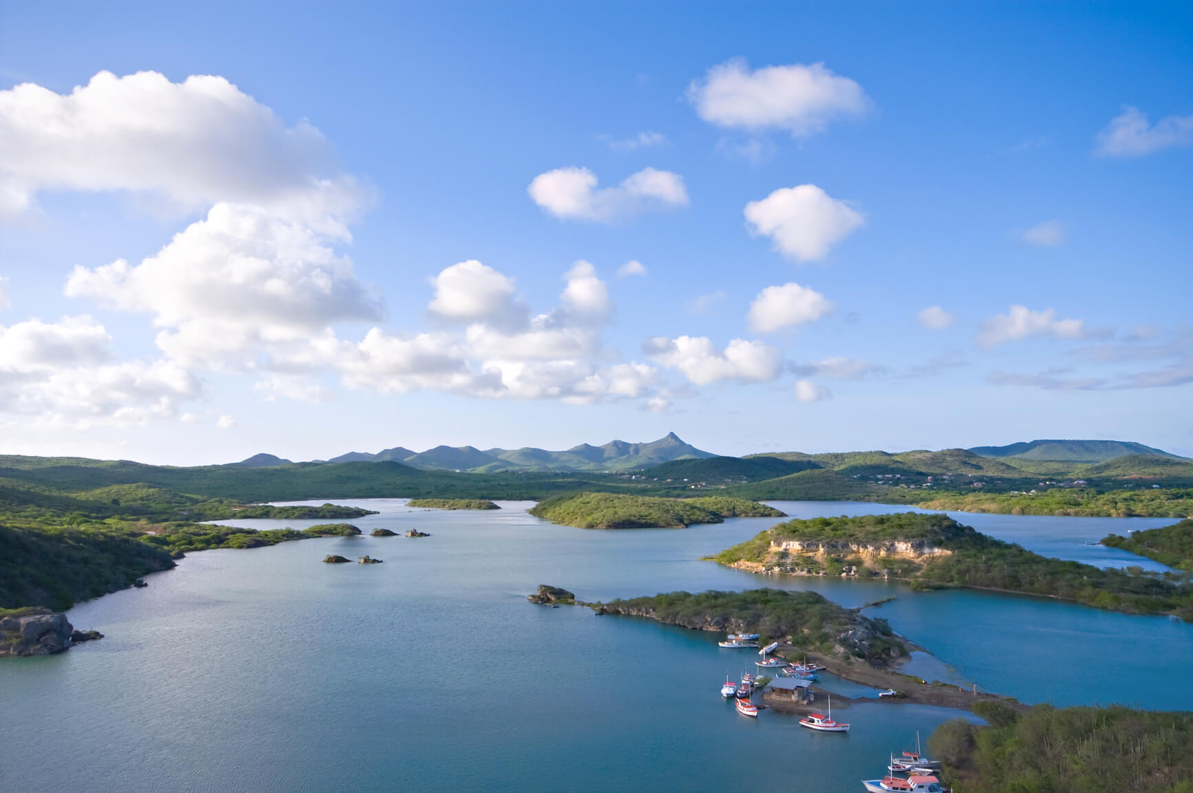 Philadelphia or New York to Curacao from only $244 roundtrip (Jan-Feb dates)