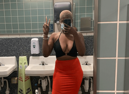 Woman ‘forced to wear pilot’s shirt to cover up’ because her outfit was ‘lewd, obscene & offensive’ | Secret Flying