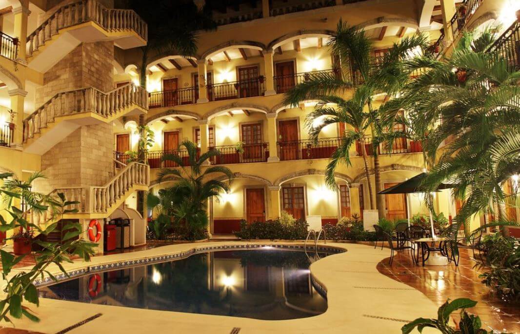 4* Hacienda Real del Caribe Hotel in Playa del Carmen, Mexico for only $27 USD per night