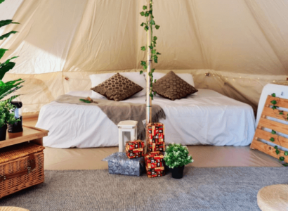 Singapore Airport offers overnight glamping in terminal | Secret Flying