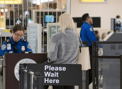 TSA agent convicted for tricking woman into showing breasts at LAX | Secret Flying