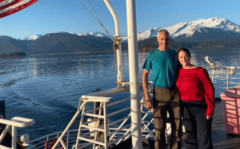 Senator Lora Reinbold banned from Alaska Airlines for ‘continued refusal’ to wear mask