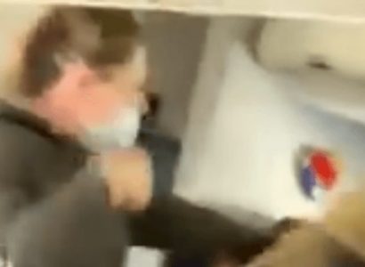 VIDEO: Southwest passenger arrested after punching flight attendant’s teeth out | Secret Flying