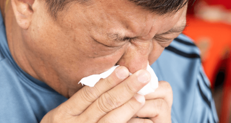 JetBlue passenger fined $10,500 after blowing his nose into a blanket | Secret Flying