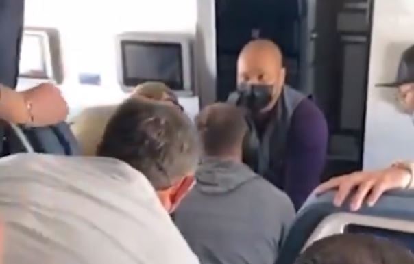 Delta flight diverted after passenger tries to breach cockpit | Secret Flying