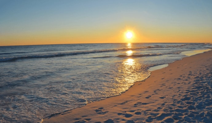 Houston, Texas to Destin, Florida (& vice versa) for only $97 roundtrip (Oct-Dec dates)