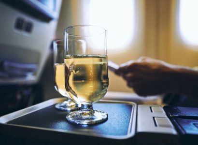 American & Southwest extend alcohol ban to September citing violent passenger behaviour | Secret Flying
