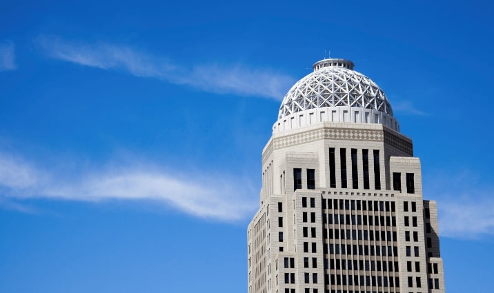 Las Vegas to Louisville, Kentucky (& vice versa) for only $157 roundtrip (Oct-Mar dates) Las Vegas to Louisville, Kentucky (& vice versa) for only $157 roundtrip (Oct-Mar dates)