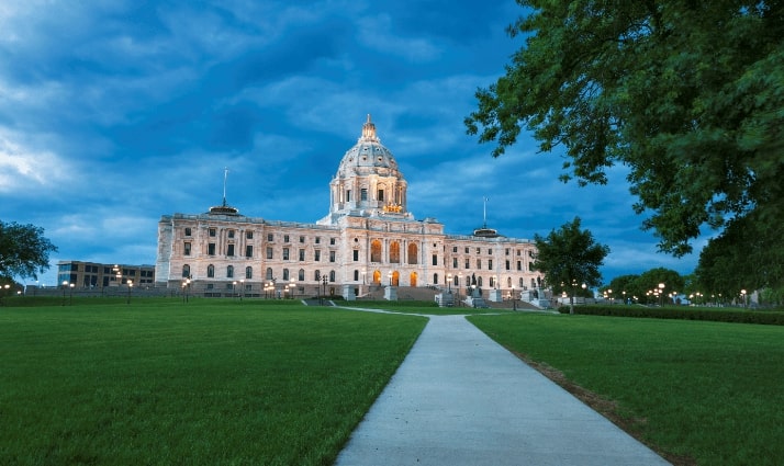Sydney, Australia to Minneapolis, USA for only $1238 AUD roundtrip
