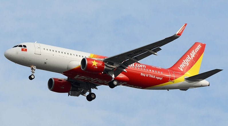 Vietnamese airline will pay passengers $8,500 if they catch coronavirus on one of their flights