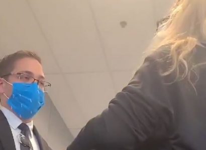 VIDEO: American Airlines manager kicks ‘foul-mouthed’ woman off flight before telling her to fly Spirit | Secret Flying