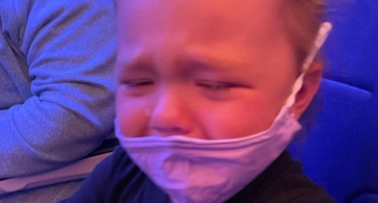 Mother claims Southwest attendant told her to ‘glue’ face mask to two-year-old’s face | Secret Flying