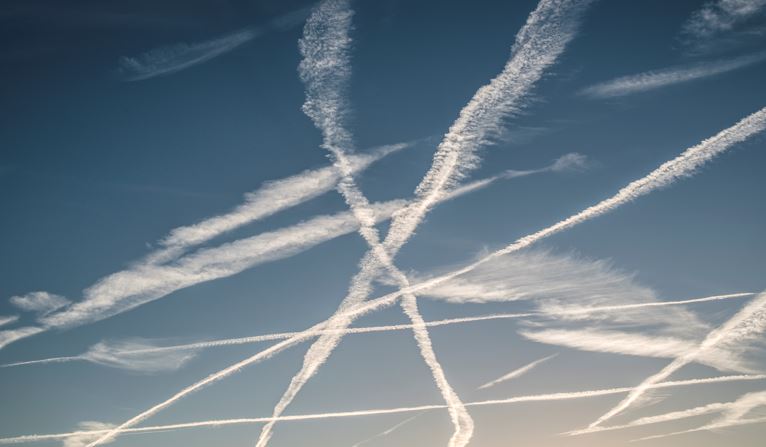 Delta boss warns climate change means flying will cost more
