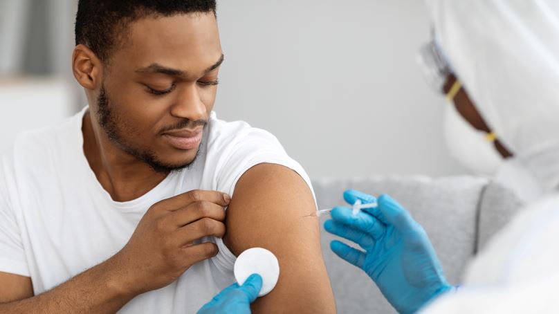 Ghana airport to fine airlines $3,500 for each unvaccinated passenger they bring into the country