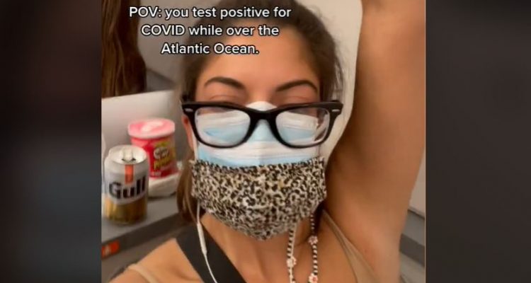 Woman self-quarantines in plane toilet for five hours after testing positive for Covid mid-flight | Secret Flying Woman self-quarantines in plane toilet for five hours after testing positive for Covid mid-flight | Secret Flying