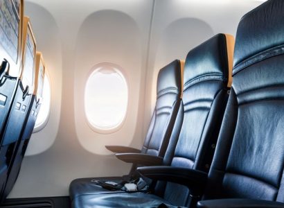 Ryanair blames Omicron variant as it doubles its annual loss forecast | Secret Flying