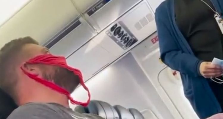 Florida man banned from United for wearing thong as facemask compares himself to Rosa Parks | Secret Flying