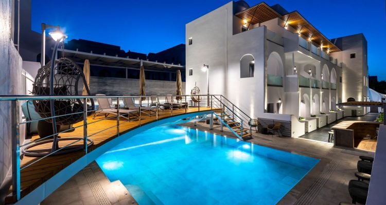 Cheap hotel deals in Santorini, Greece | Secret Flying