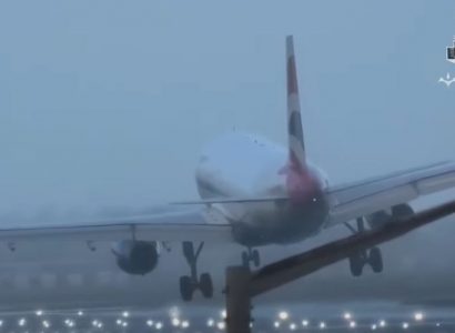 Heathrow Airport livestream goes viral as planes struggle to land during Storm Eunice | Secret Flying