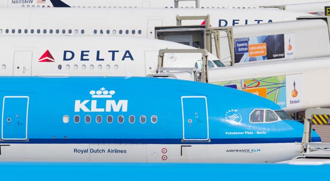 19 Orthodox Jews sue Delta & KLM for alleged antisemitism after they were kicked off two separate flights | Secret Flying 19 Orthodox Jews sue Delta & KLM for alleged antisemitism after they were kicked off two separate flights | Secret Flying