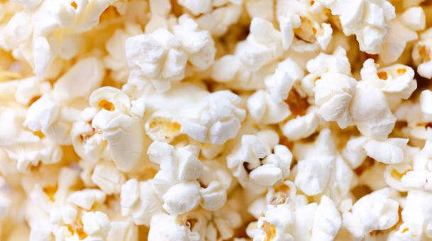Woman with coeliac diseases left ‘starving’ after being offered popcorn and choc..