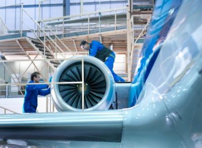 Russian airlines face outcast status as Boeing & Airbus suspend support services | Secret Flying