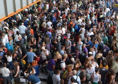 Airports and airlines around the world continue to struggle with surge in travel demand | Secret Flying