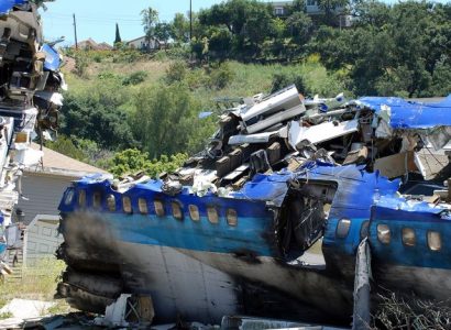 Nine arrested in Israel for sharing ‘AirDrop’ of crash images to plane passengers | Secret Flying