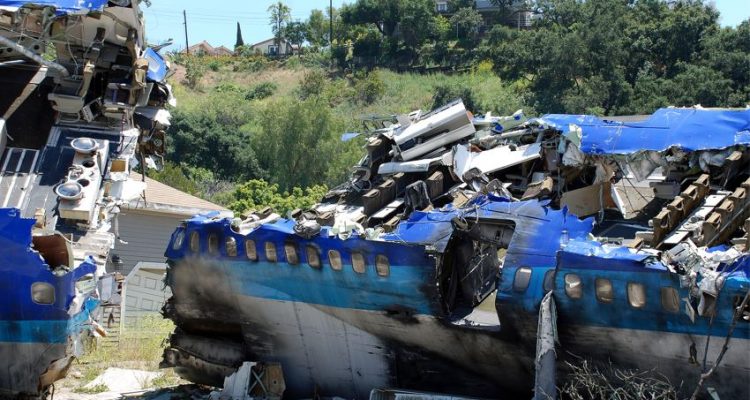 Nine arrested in Israel for sharing ‘AirDrop’ of crash images to plane passengers | Secret Flying