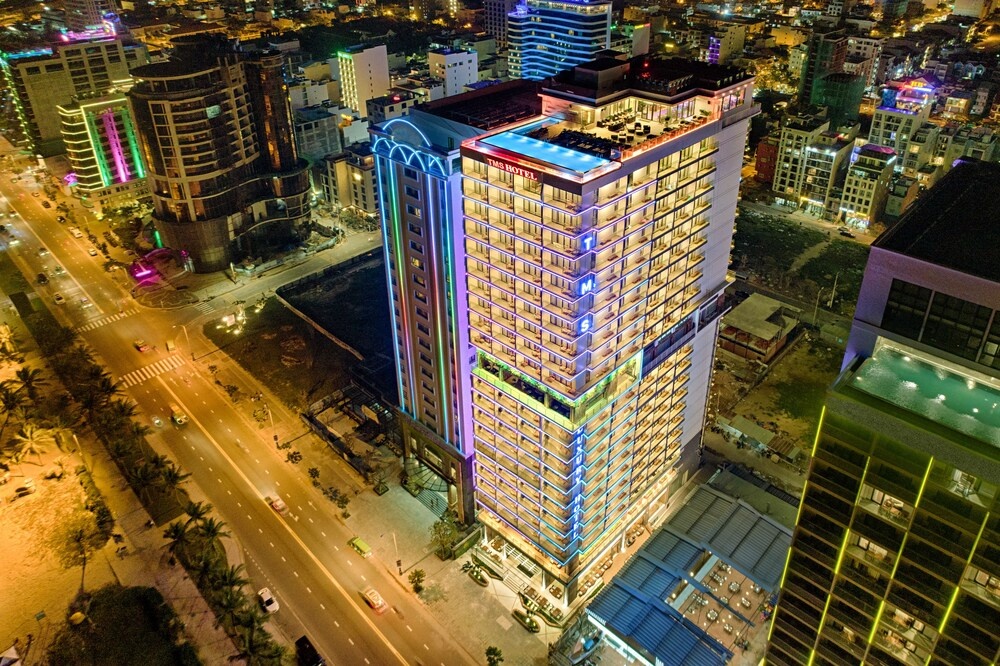 XMAS: 5* TMS Hotel Da Nang Beach in Da Nang, Vietnam for only $46 USD per night