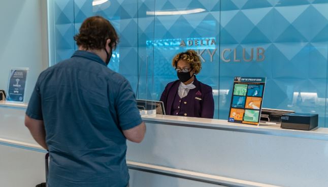 Delta puts time limits on its lounges: ‘We’re not a WeWork’ | Secret Flying Delta puts time limits on its lounges: ‘We’re not a WeWork’ | Secret Flying