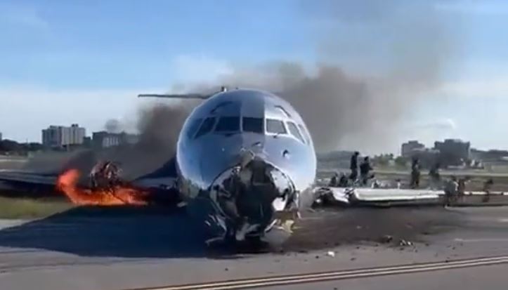 Dominican plane with 126 people onboard crash-lands at Miami Airport