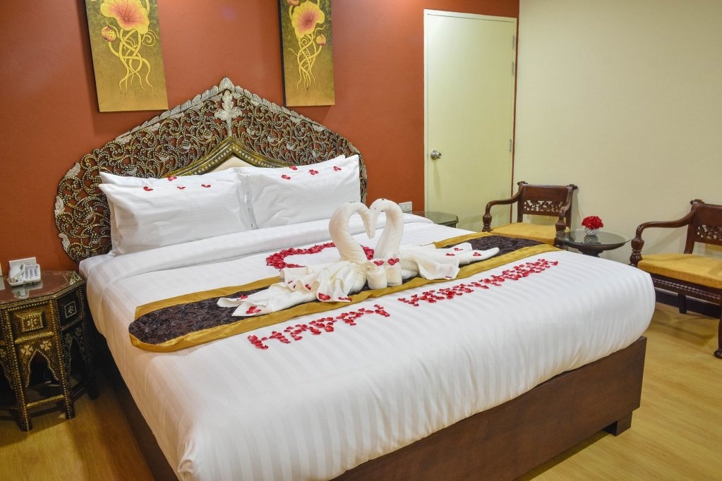 4* White Boutique Hotel and Spa in Chiang Mai, Thailand for only $17 USD per night